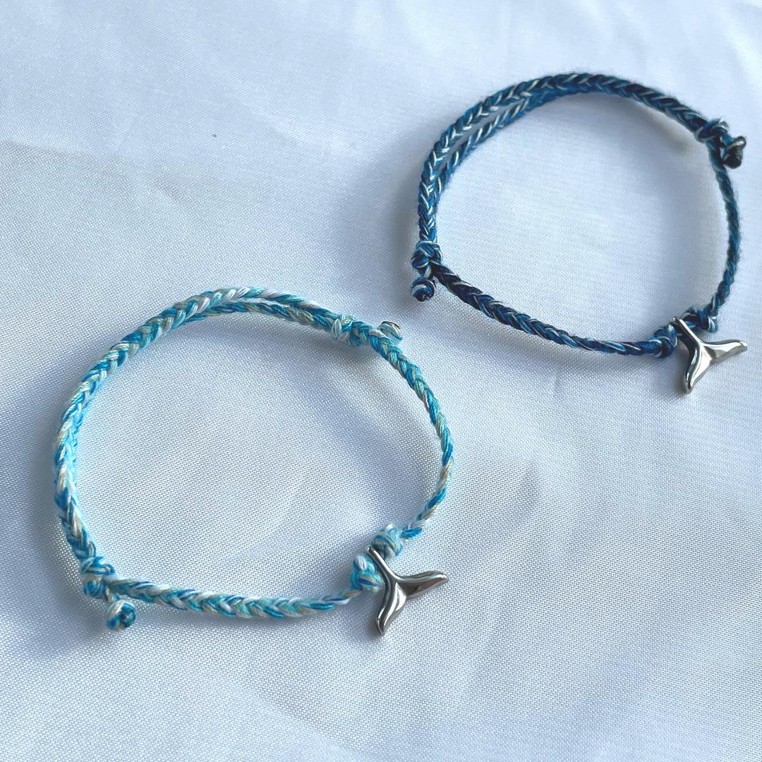 돌고래 꼬리 실팔찌