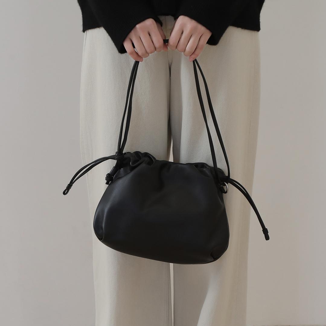 Mellow Knot Bag - black