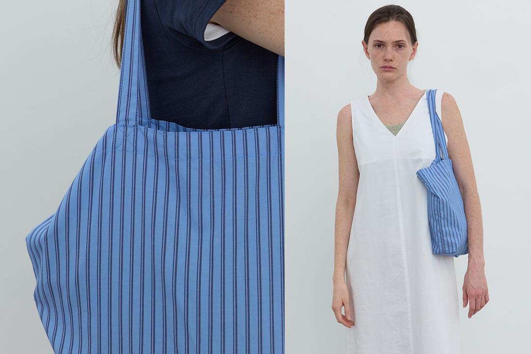 Mild stripe tote bag (blue)