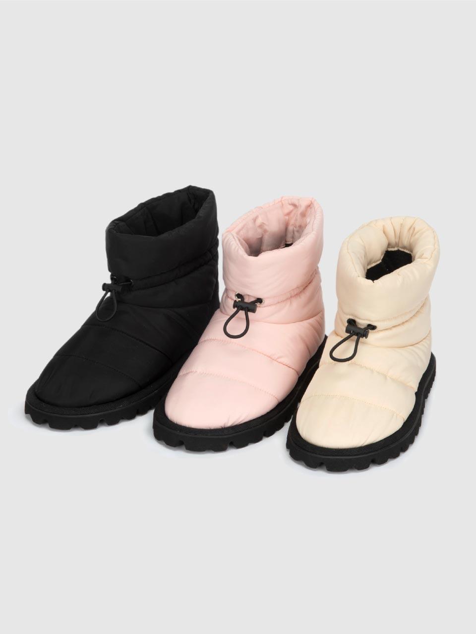 Padded mini boots