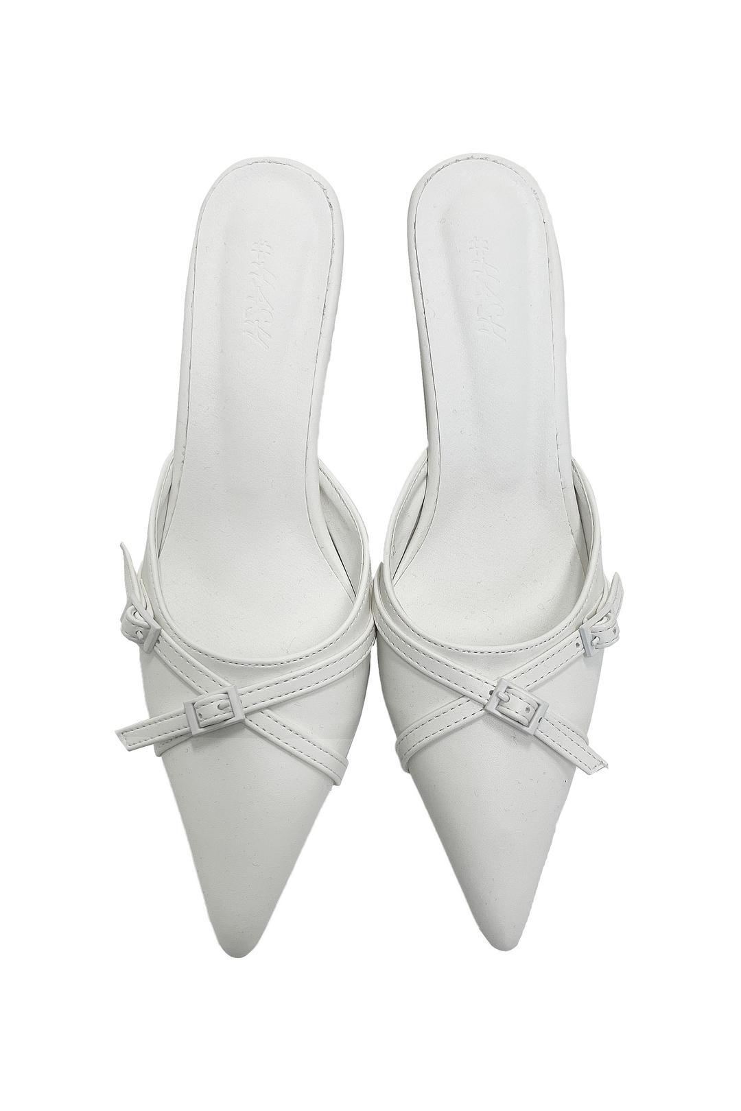 벨리아르 Strap stiletto mule