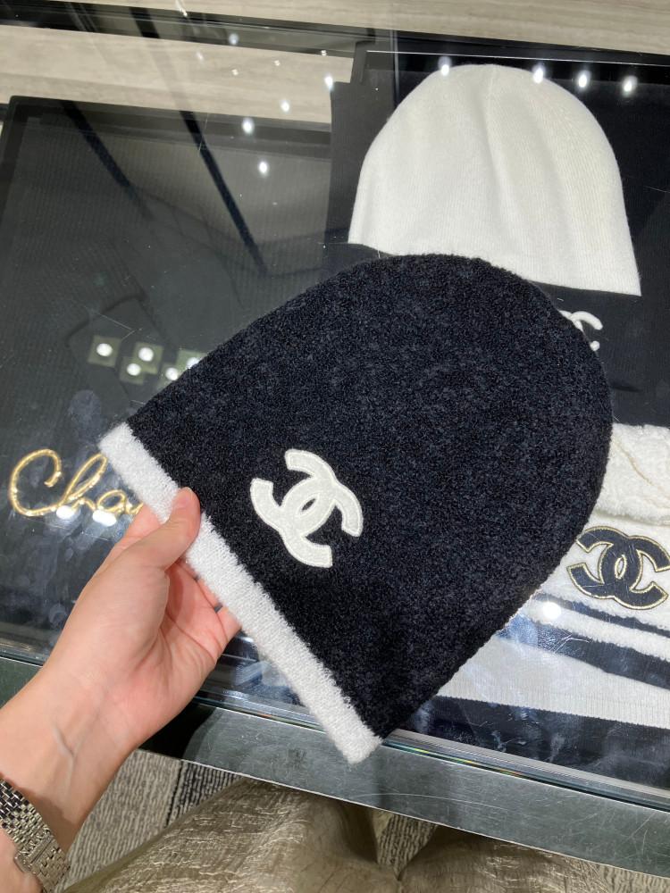 [Chanel] 샤넬 CC 로고 클로슈 비니 (3컬러) AA8518 B08968