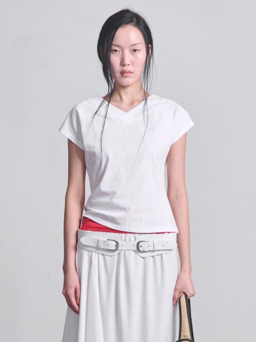 V-Neck Raglan Half Top _ White