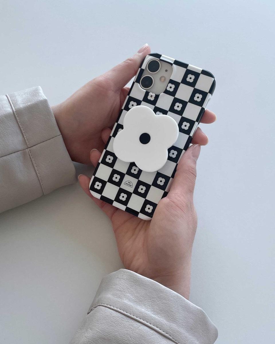 Black Flower Grip Holder