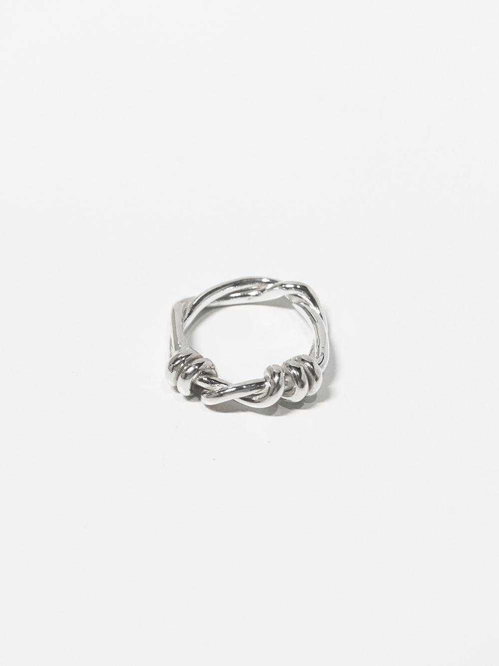 tangle ring