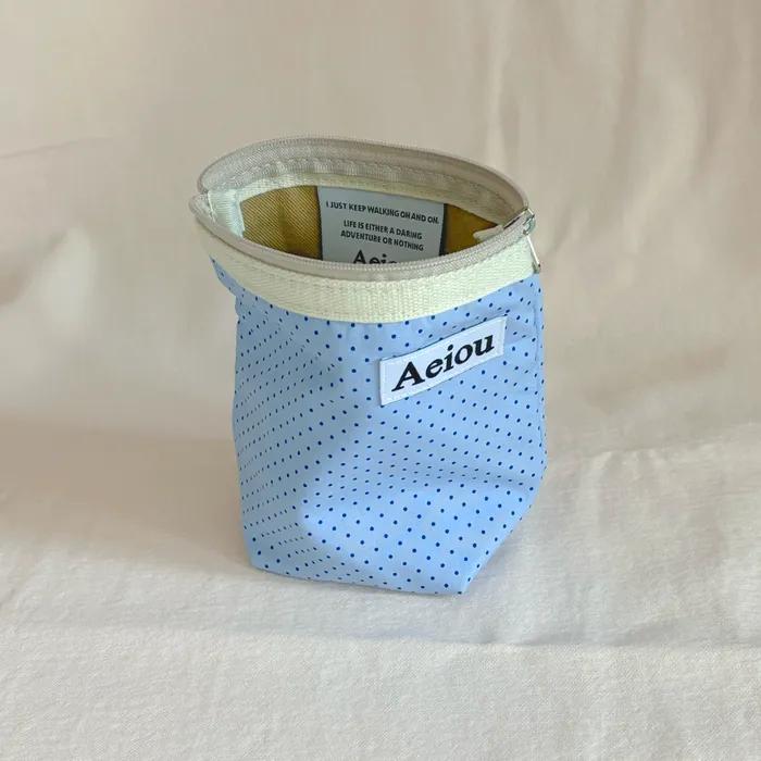 Aeiou Basic Pouch (M size) Bubble Soda Dot