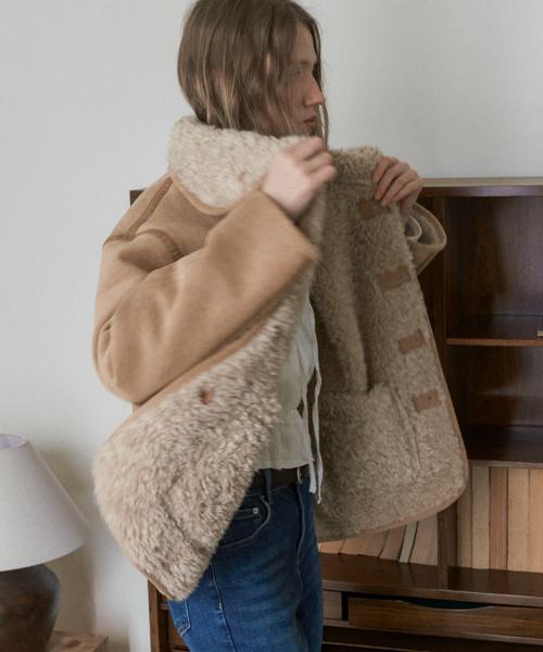 LUTURN REVERSIBLE SHEARING MUSTANG_BEIGE