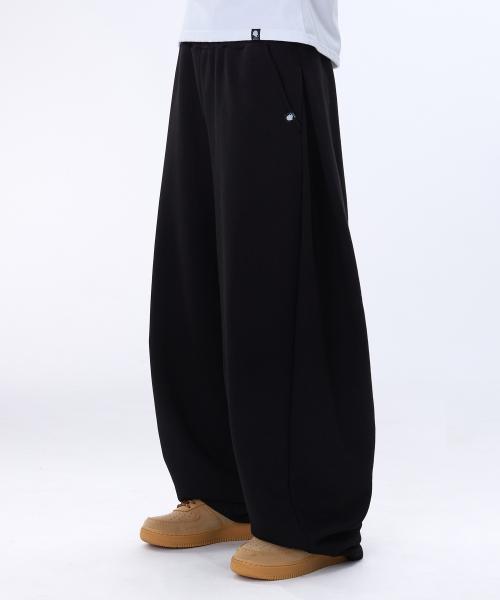 커브드 사이드 핀턱 벌룬 스웨트팬츠 GLP-650_블랙