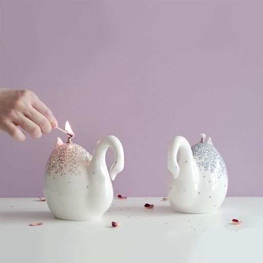 ‘조은, 쉼 Ceramics' 백조 오일 램프