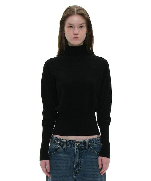 PWC 하이넥 백 버튼업 니트 탑_블랙