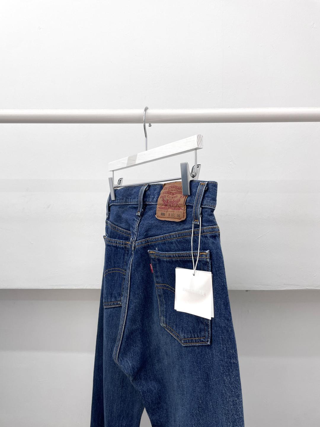 VTG LEVI'S 501 USA 27-28