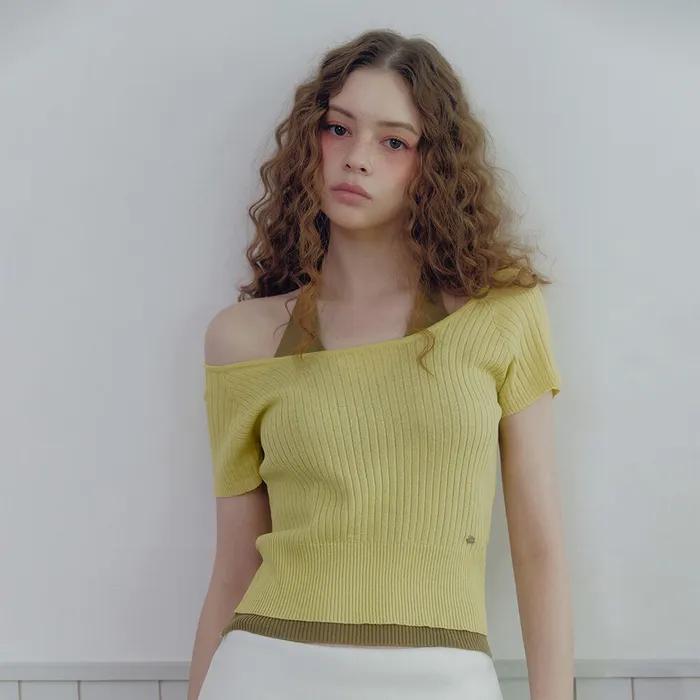 [선발매] 로웬 홀터 레이어드 반팔 니트