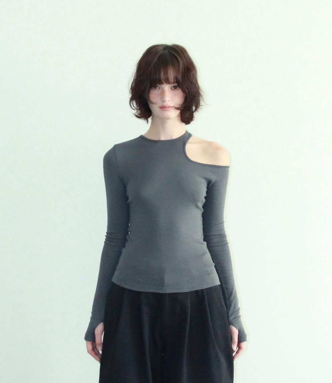 CUT-OUT SLEEVE T-SHIRT (CHARCOAL)