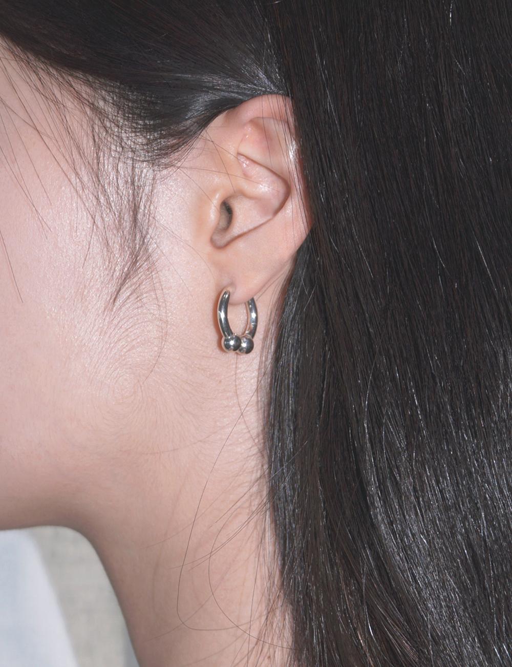 DUAL BALL SILVER EARRINGS