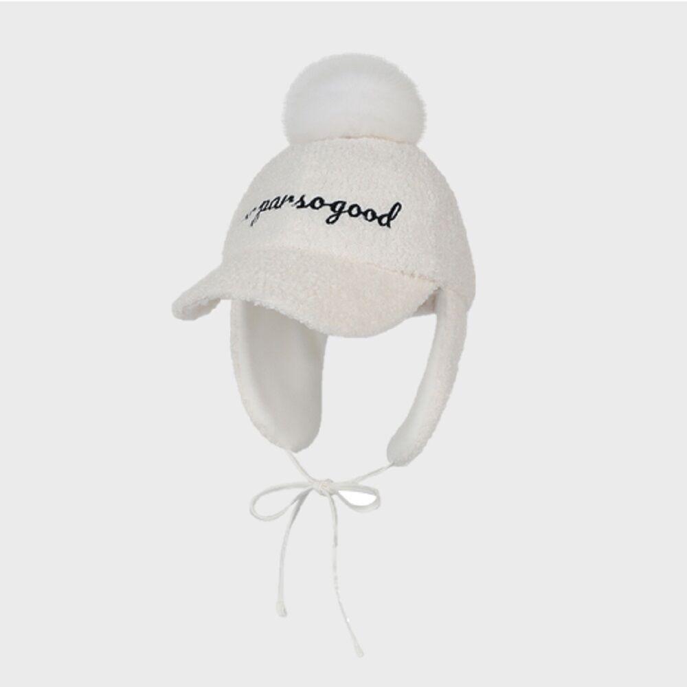 BUBBLY POMPOM EARFLAP CAP_Ivory