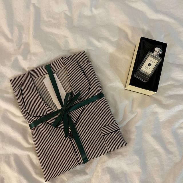프리미엄 실크느낌 스트라이프 커플잠옷 빅사이즈 순면 파자마