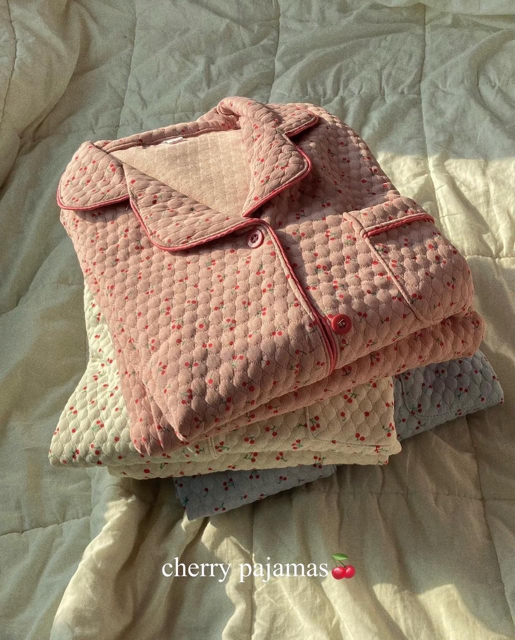 (3color,누빔) 체리 누빔 파자마세트 부드러운겨울홈웨어 우정잠옷 친구생일선물
