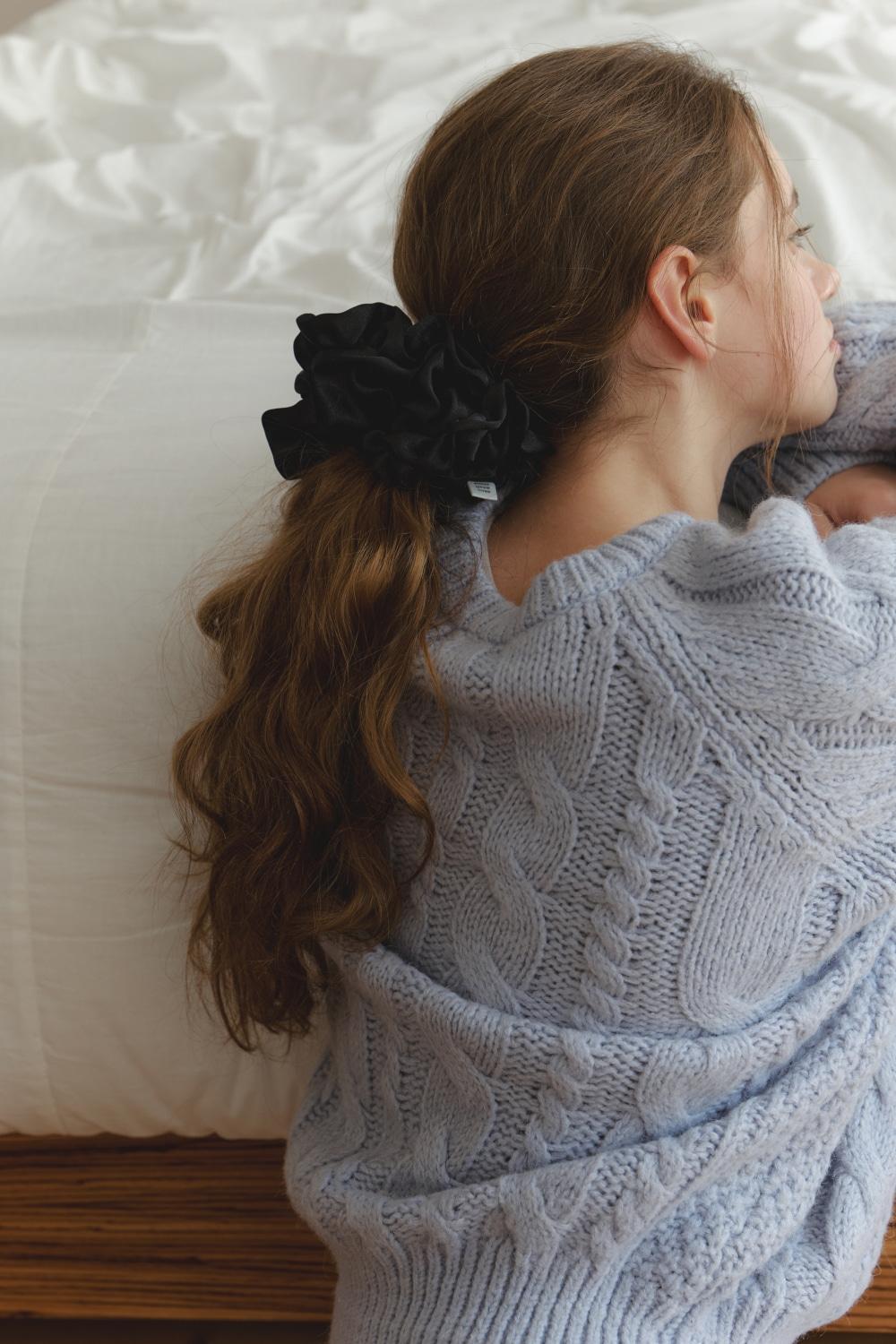 After Frill Scrunchie (Black)