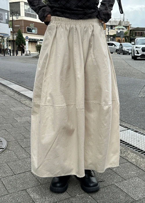 어스 피치 벌룬 롱 스커트