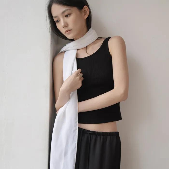TWO-WAY SLEEVELESS_BLACK
