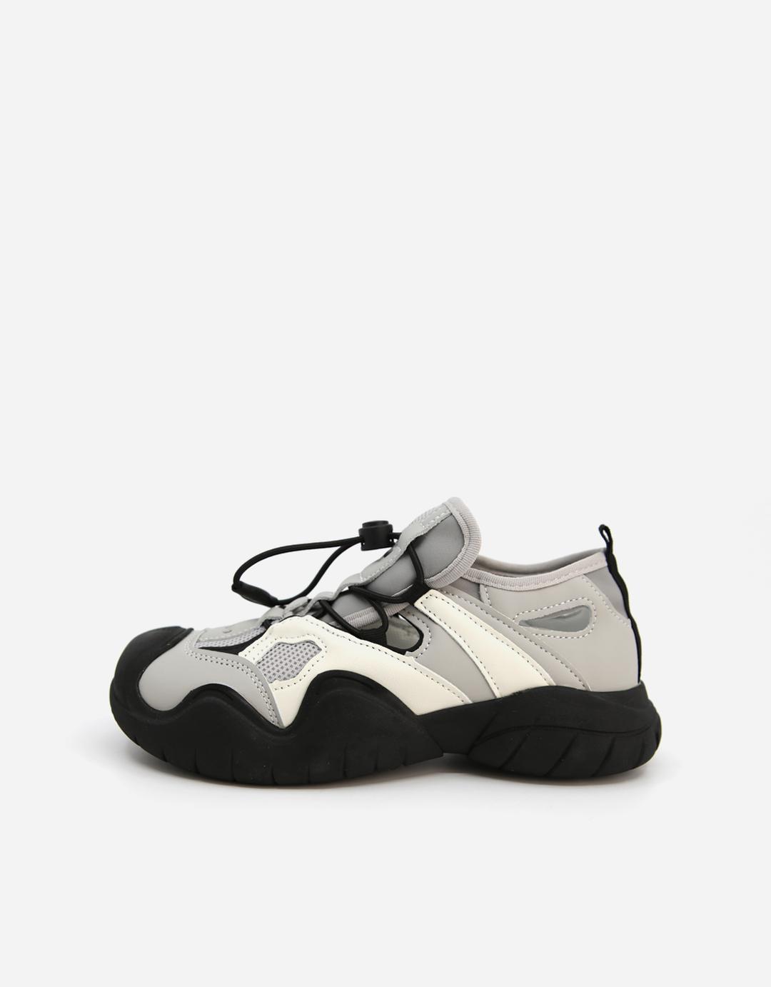 GORPCORE GRAY SANDAL SNEAKERS