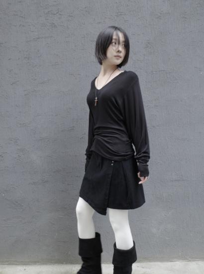 에프터먼데이 글램 브이넥 롱 톱 (3c)