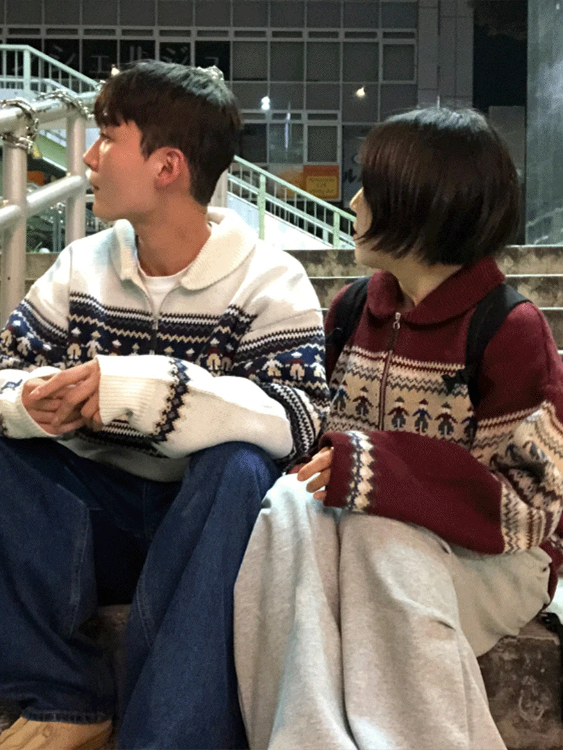 윈터 캐롤 반집업 니트웨어