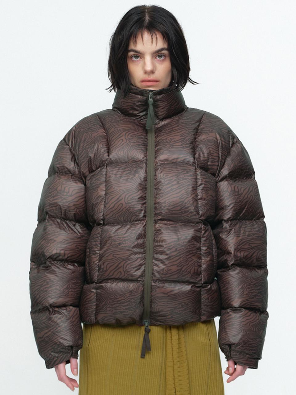 Square Over Fit Puffer [Brown]