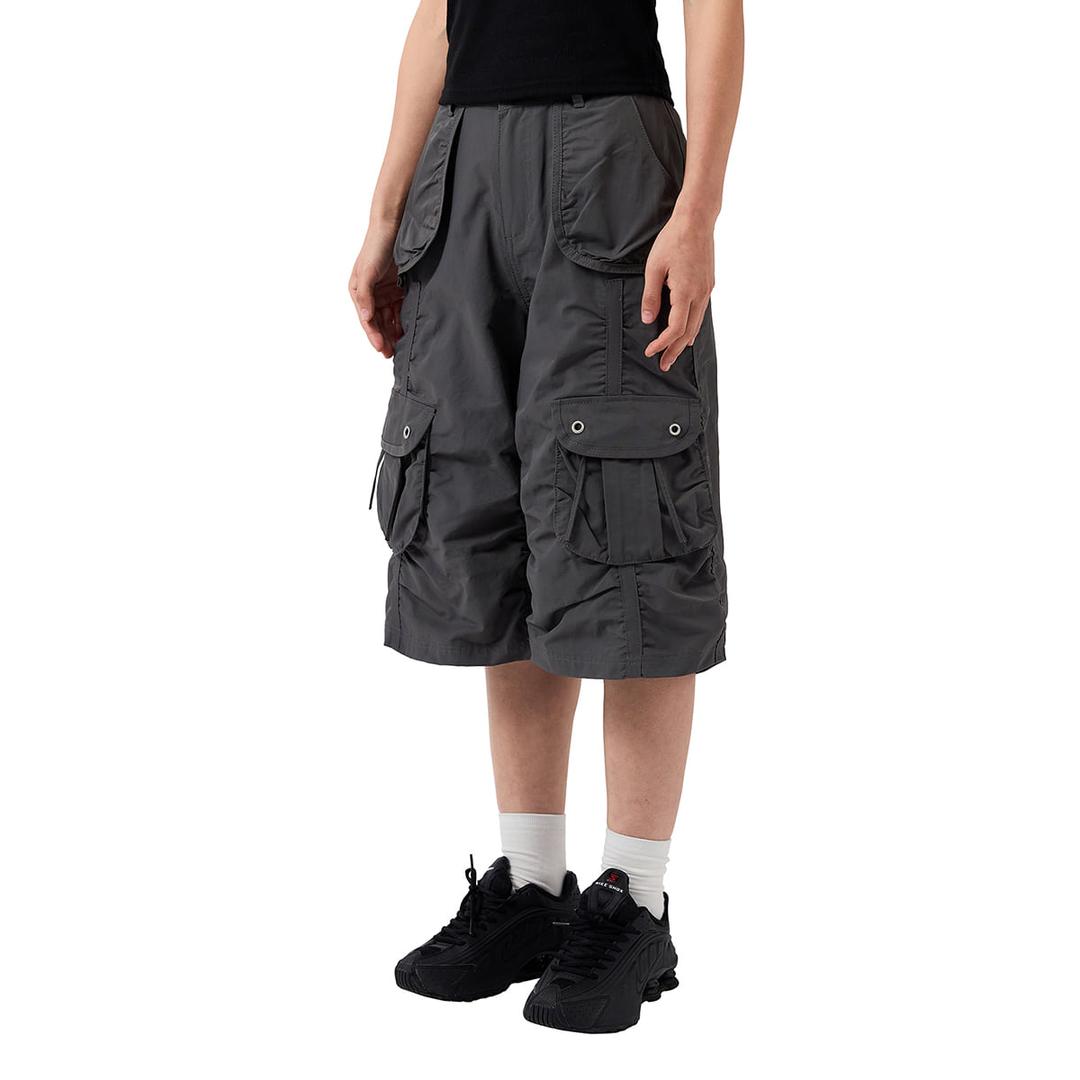 셔링 포켓 버뮤다 팬츠 - CHARCOAL