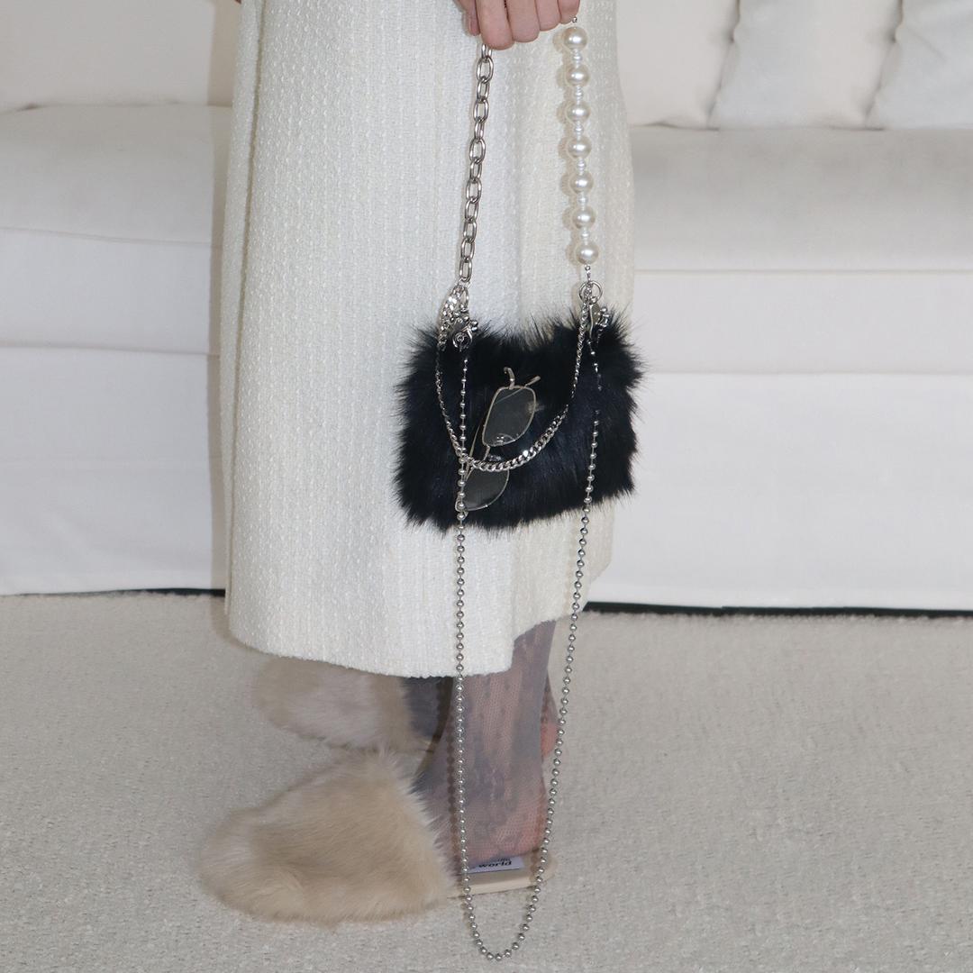 [Winter Limitied] Welcome Fur Bag (Black)