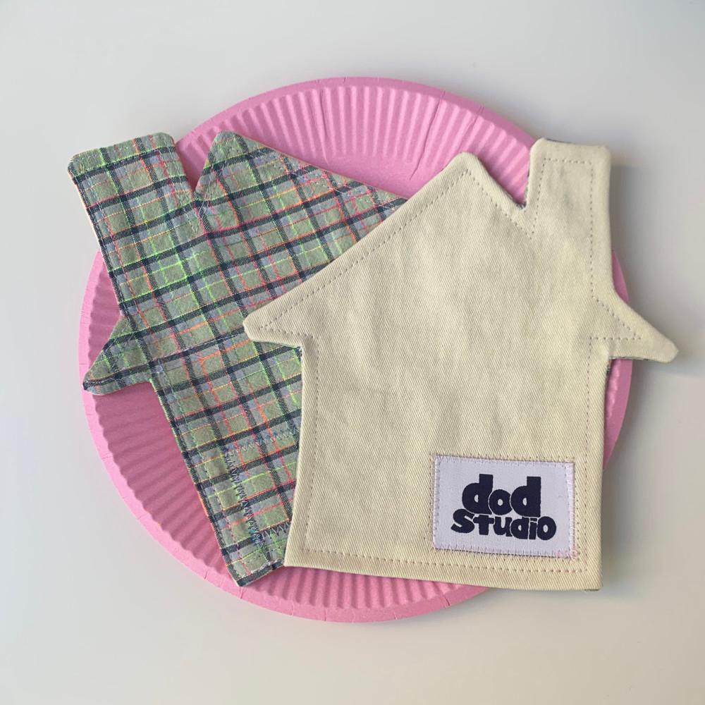 House tea coaster (cream)