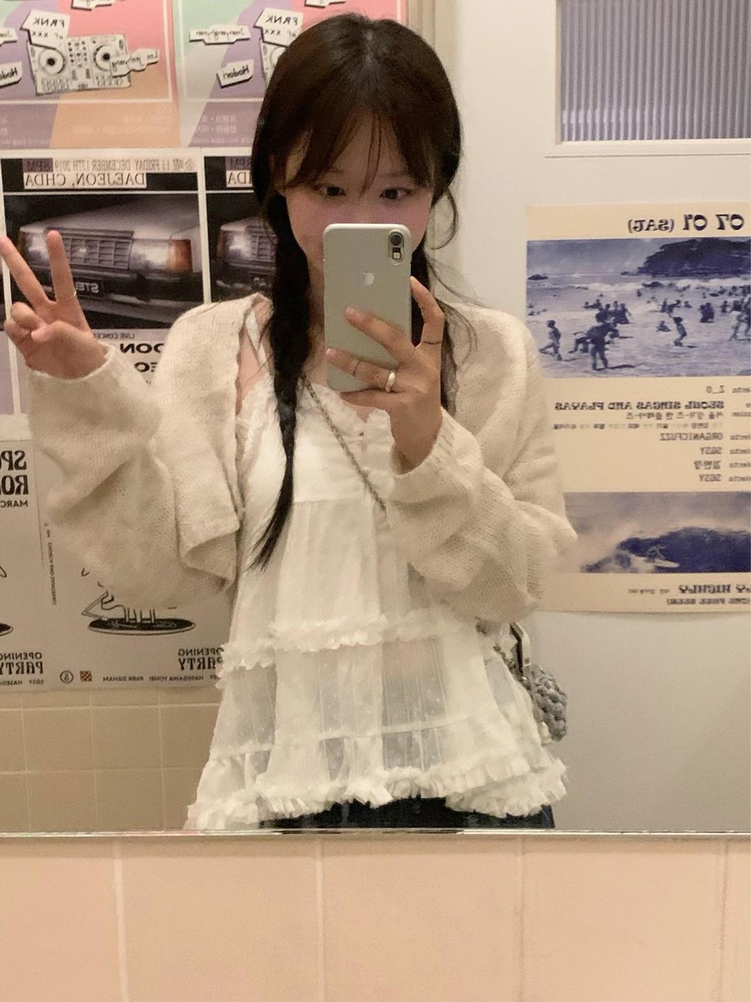 시즌플레이트 [비교불가(상세사진확인)/주문폭주] wet sleeveless blouse:: 뷔스티에/러블리룩/뷔스티에탑/여름룩/썸머룩/여름탑