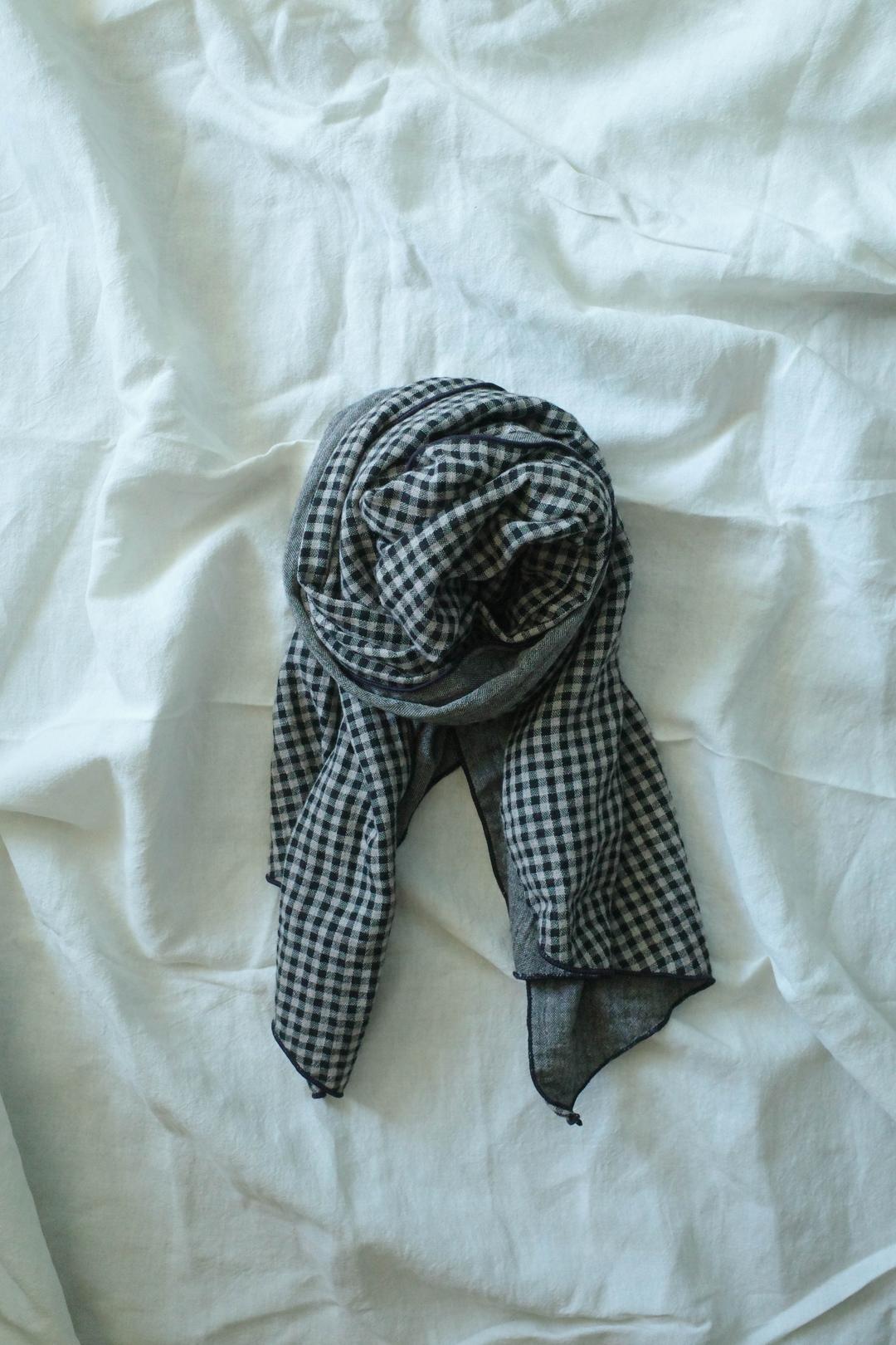 Long scarf (White/Bk)