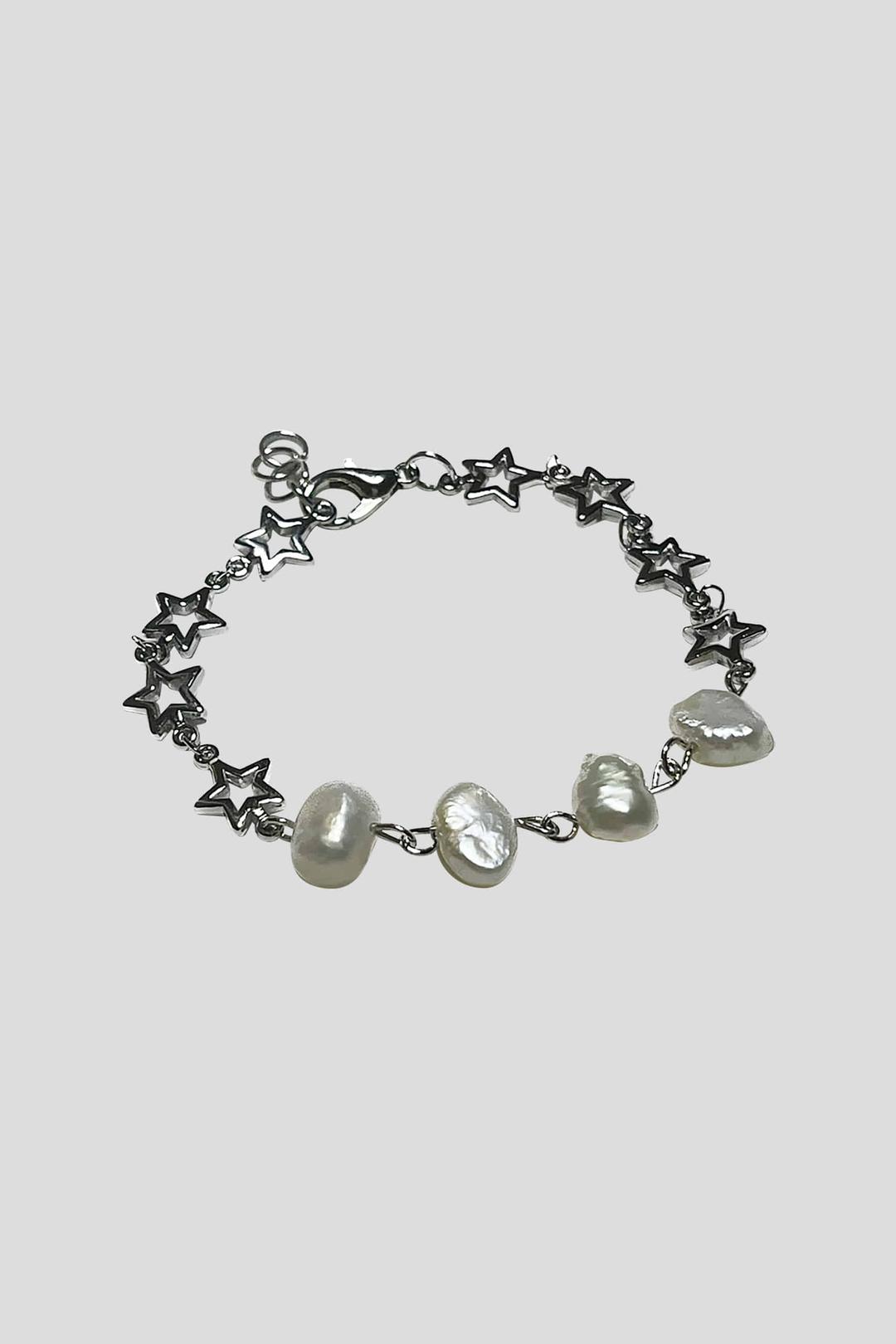 Pearl bracelet