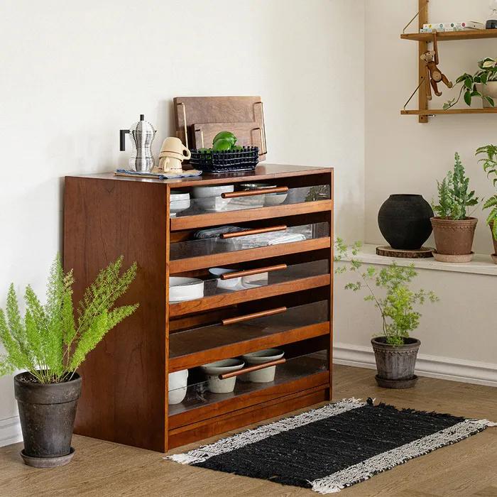 덴 피카 유리 캐비닛