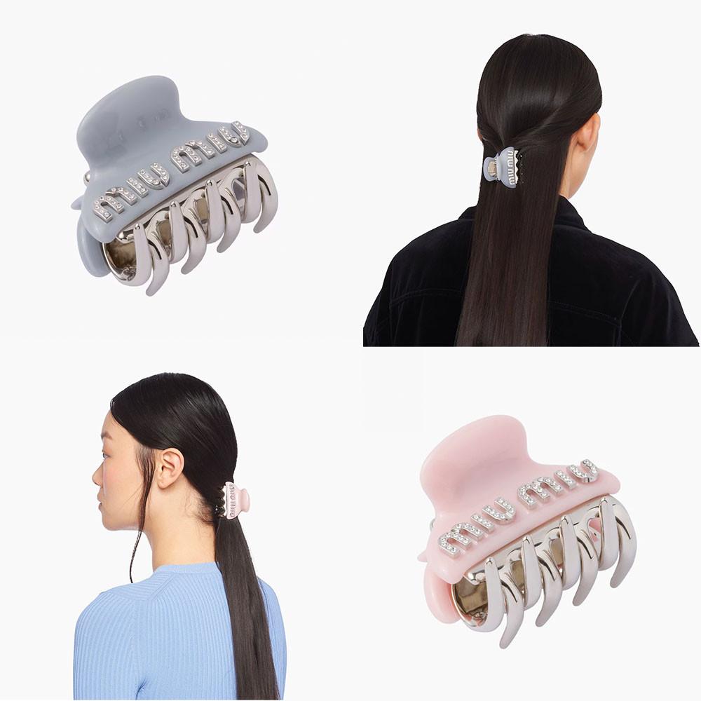 미우미우 MIU MIU 헤어 클립 Plexiglas and metal hair clip 5IF068 두컬러