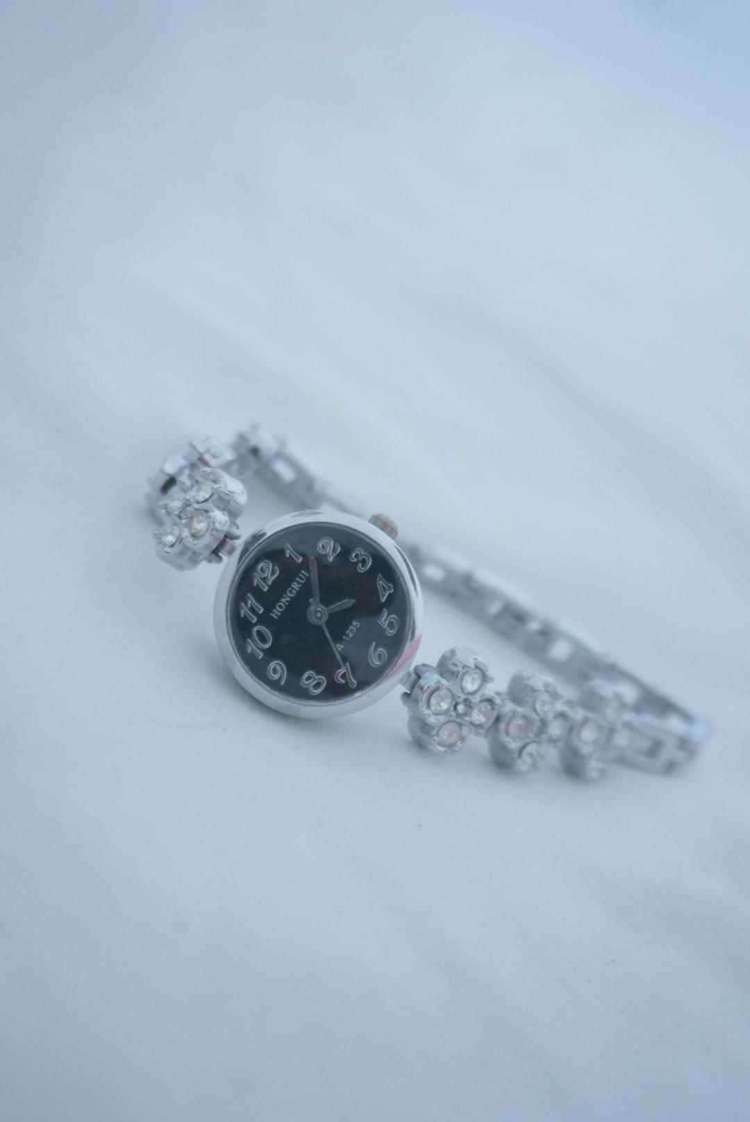 Flower Cubic Strap Watch