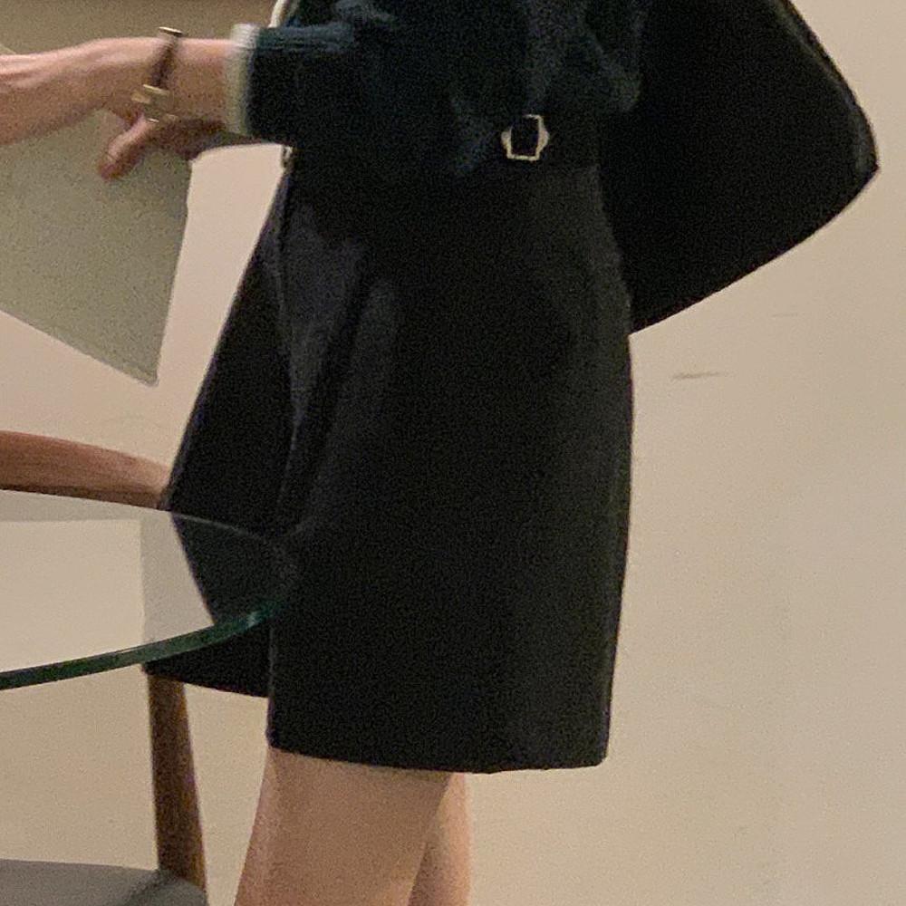 (베이지,블랙M당일)  베르가못 노튼 하프 팬츠 버뮤다 핀턱 비조 반바지