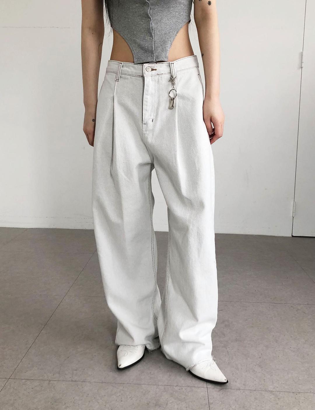 이너뮤트 pintuck cutting denim (2color)