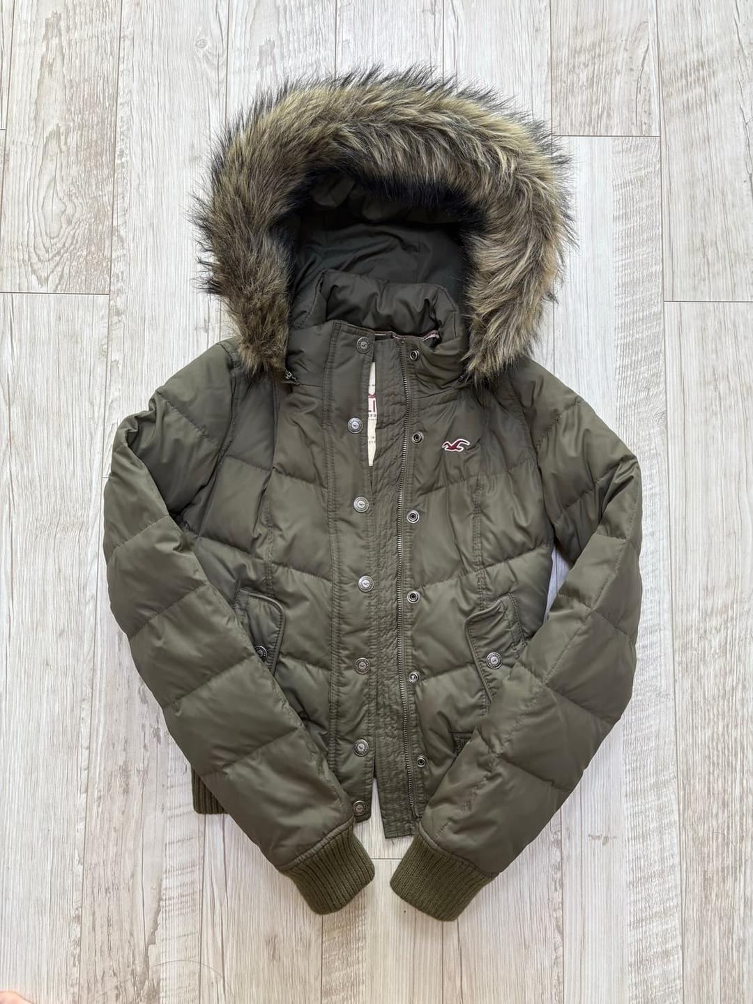 홀리스터 울프죠 딱붙핏 패딩 s | 후루츠패밀리