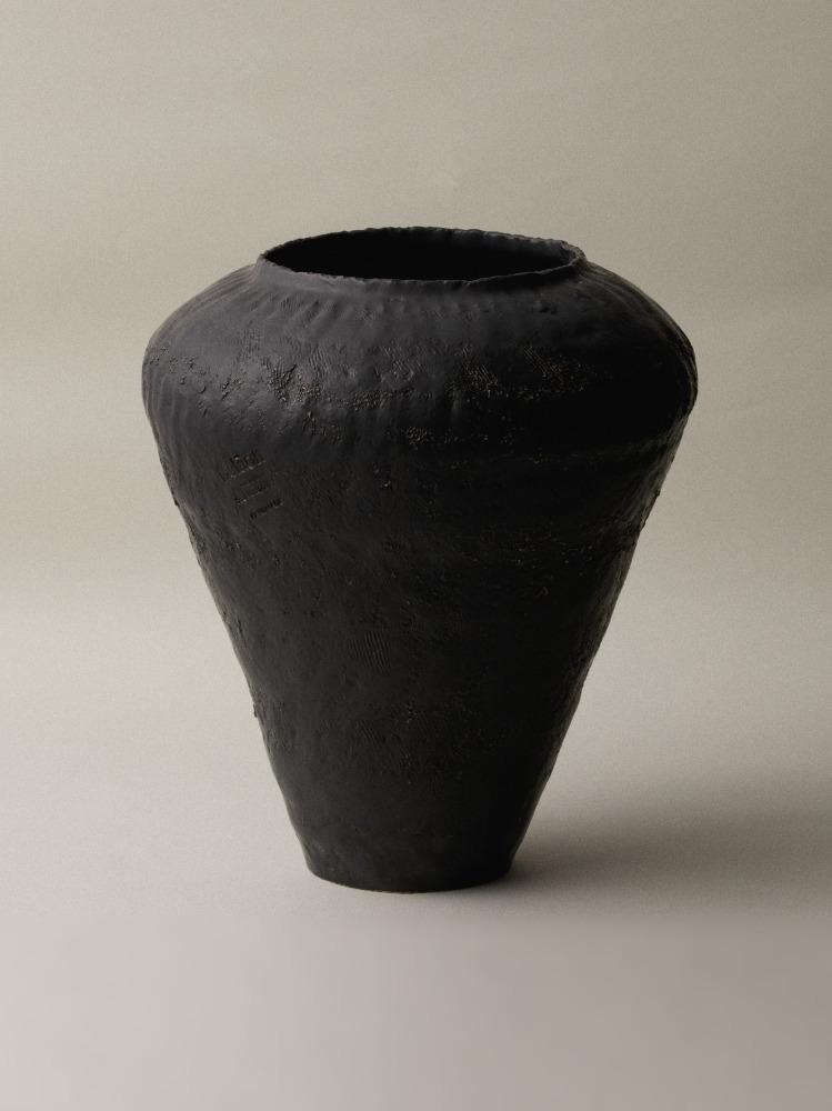 GELA VASE #1 Black