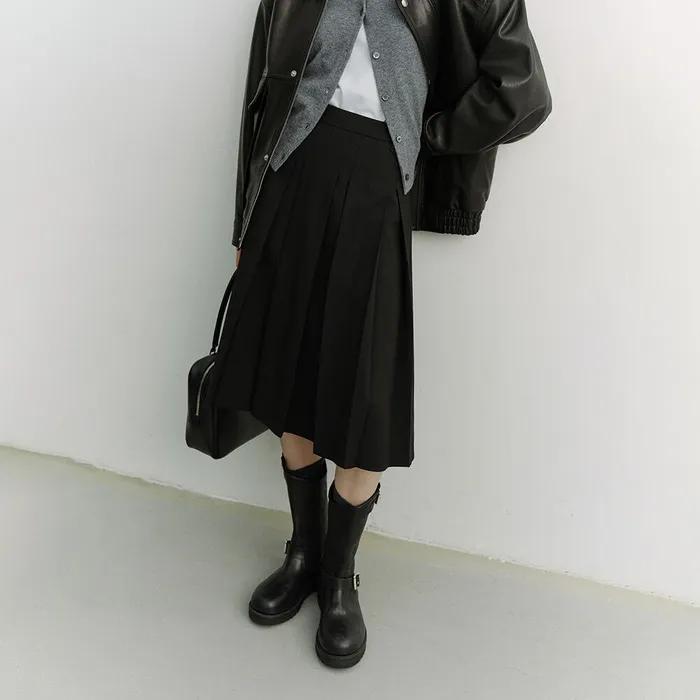 VOLUME PLEATS MIDI SKIRT BLACK_UDSK6A204BK