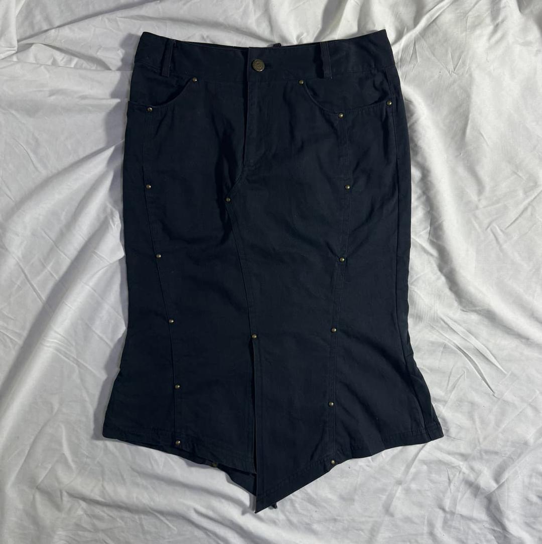 토네이도 마트 어시메트리 볼 스터드 스커트 | 후루츠패밀리