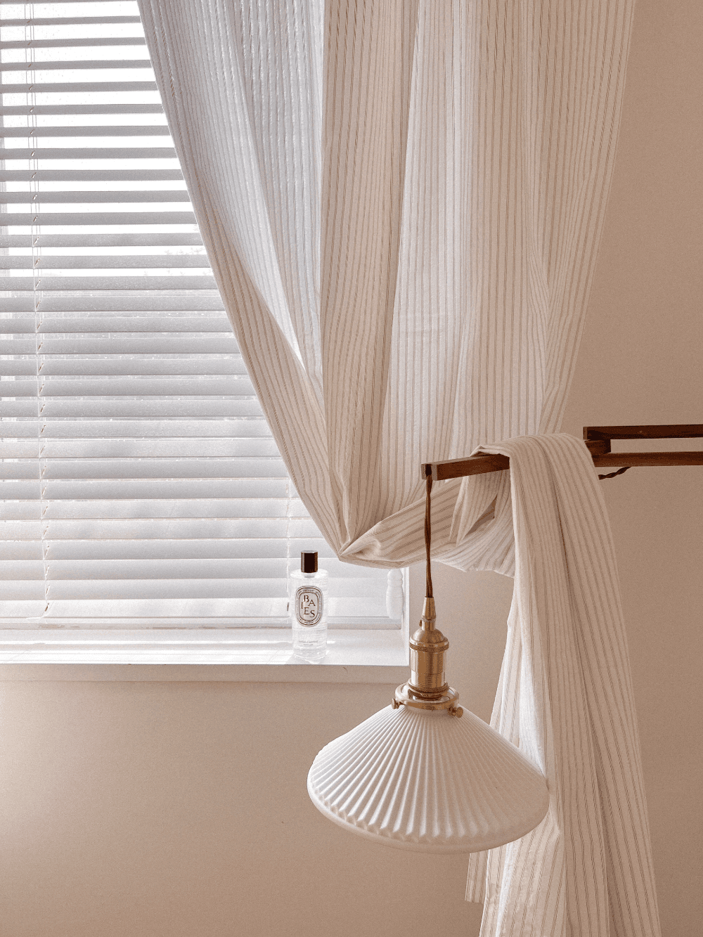 앤시 깨끗한 느낌 스트라이프 가리개커튼