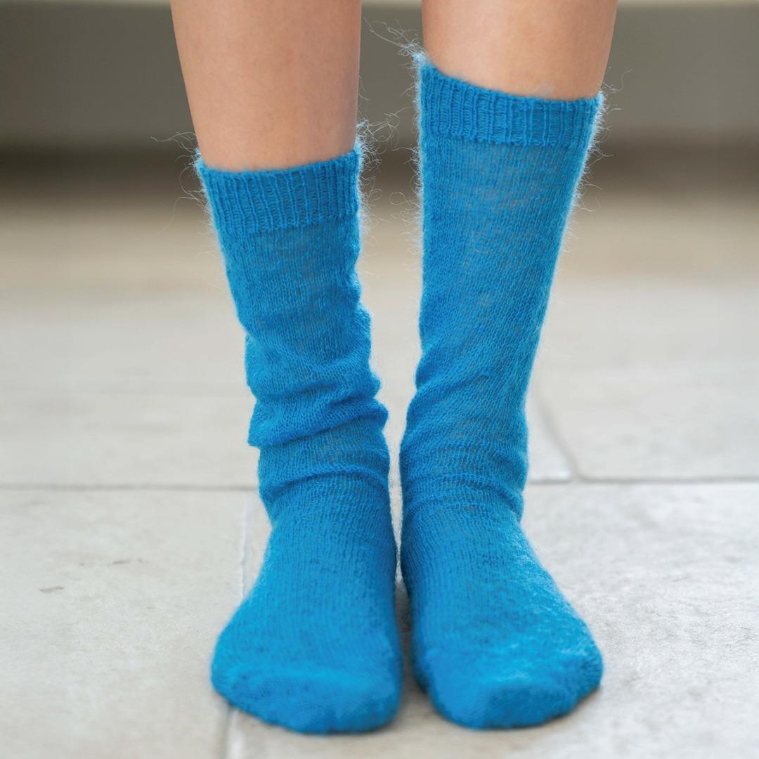 HIIG265 aqua blue mohair