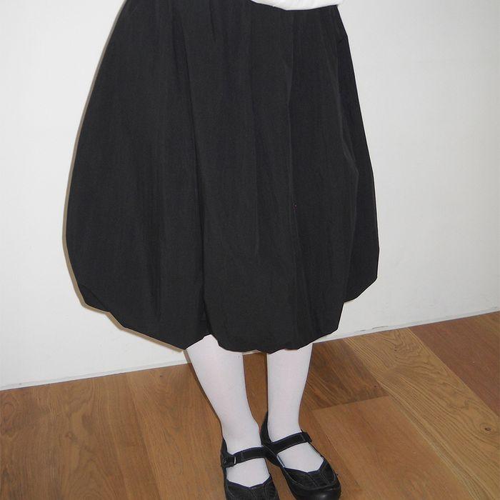 BALLOON MIDI SKIRT BLACK