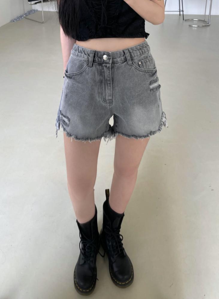 밀러 그레이 데미지 숏 팬츠 (one color)