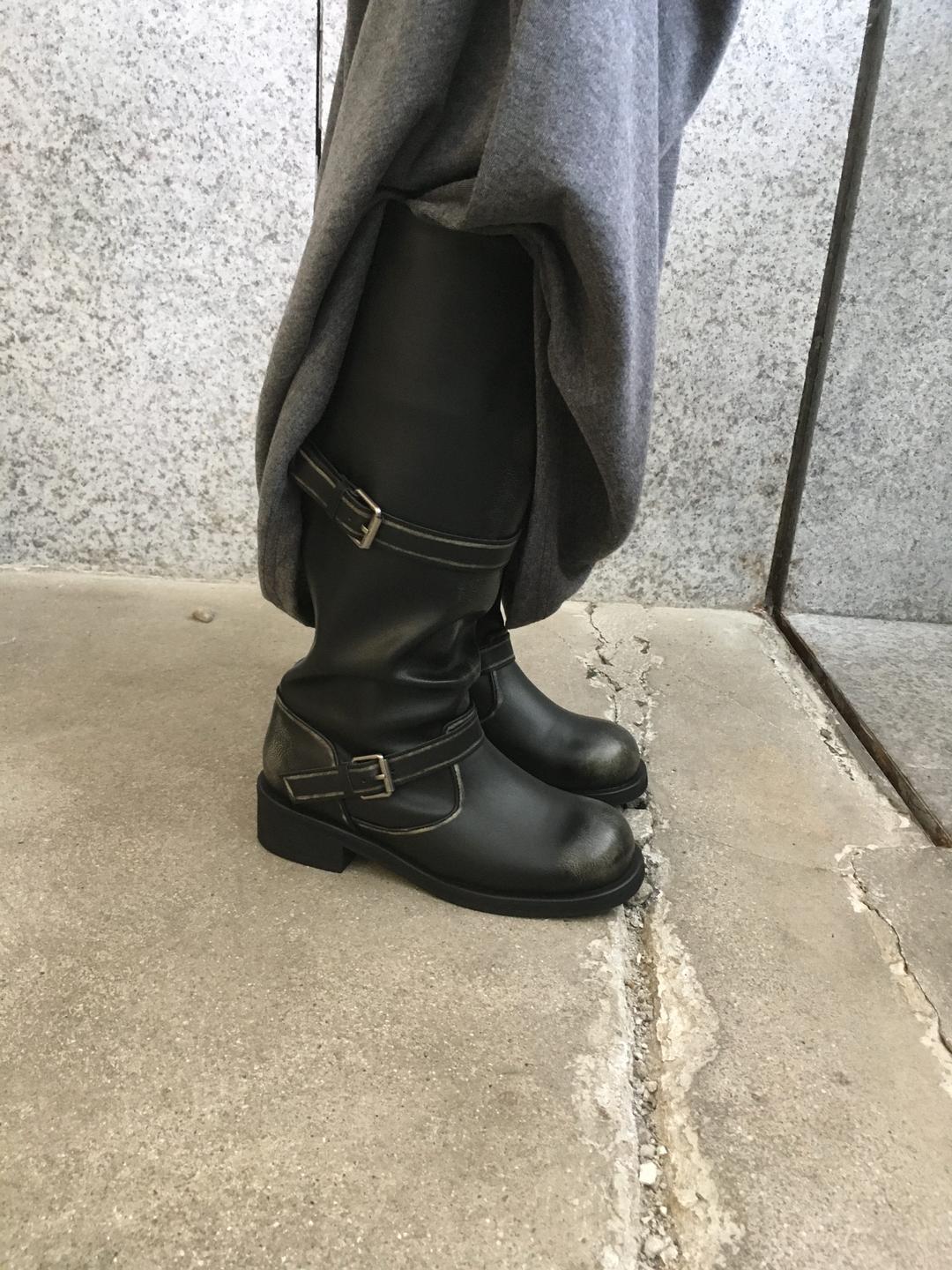 two belt boots (1color)