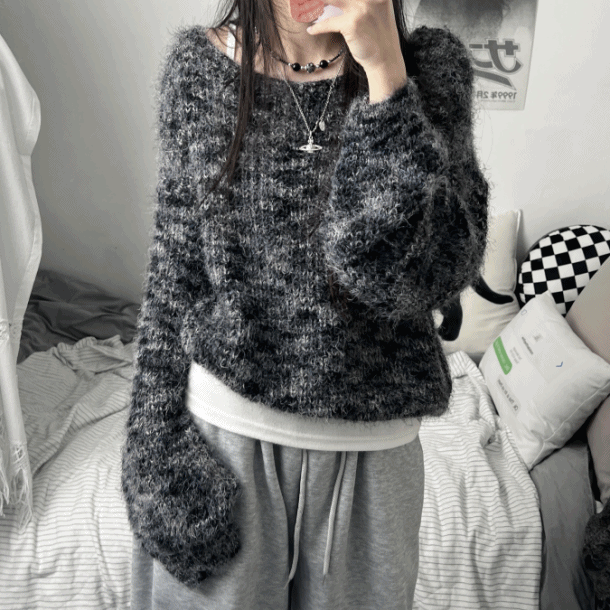 mixed loose lip knit