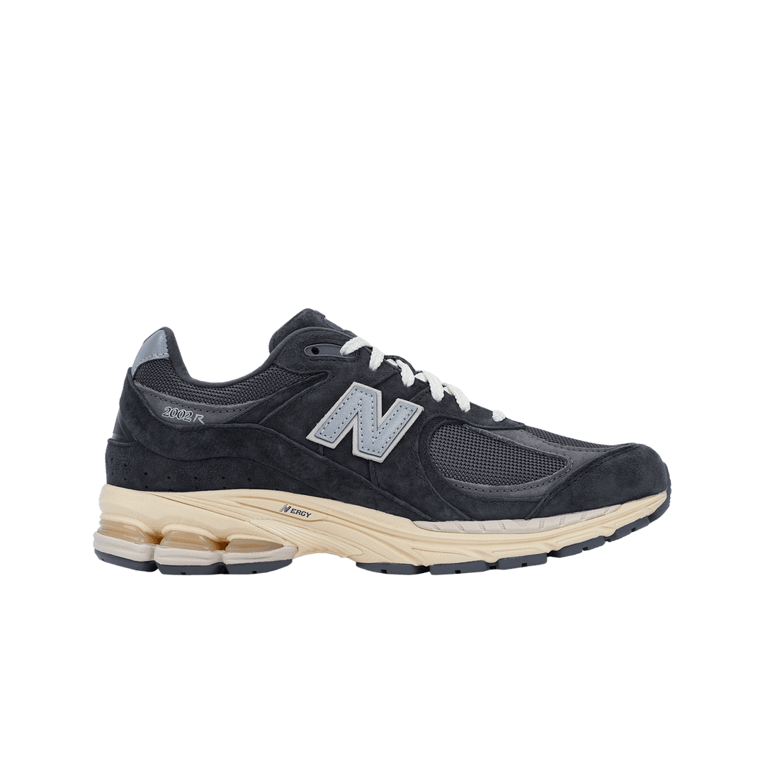 New Balance 2002R Special Vintage Black